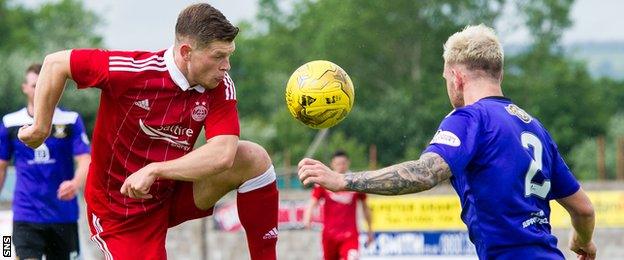 Cammy Smith playing for Aberdeen against East Fife