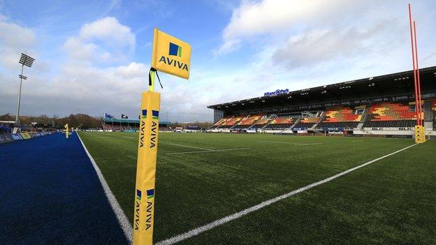 A corner flag at Saracens' Allianz Park ground