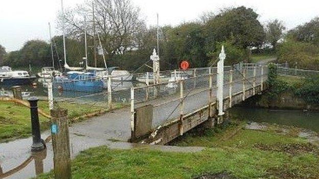 Lydney swing bridge