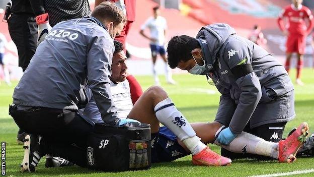 Trezeguet is attended to by two physios