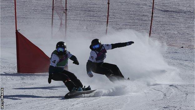 Ellie Soutter pictured in action in the snowboard cross at the European Youth Olympics Winter Festival in 2017