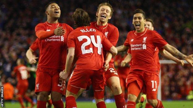 Joe Allen and Liverpool team-mates