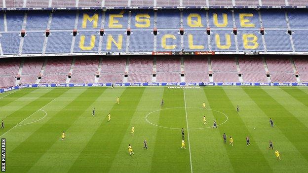 Barcelona v Las Palmas at an empty Nou Camp