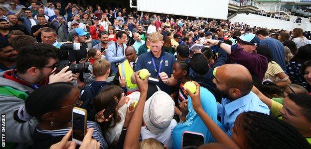 Ben Stokes signs autographs