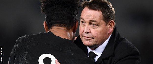 Steve Hansen and Ardie Savea