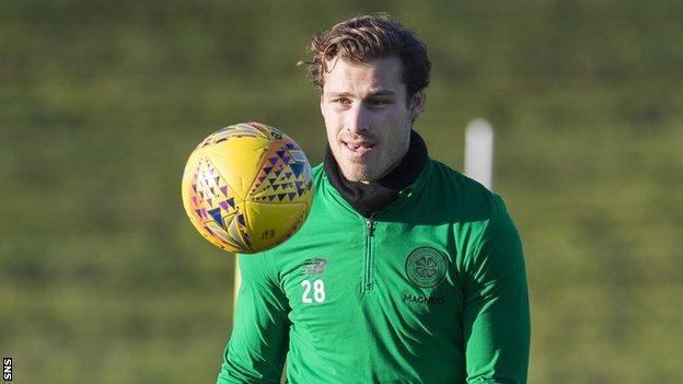 Erik Sviatchenko trains with Celtic