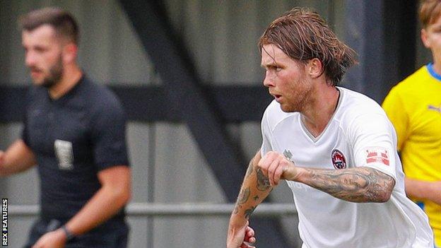 Truro go clear at the top of the Southern Premier with win over Winchester