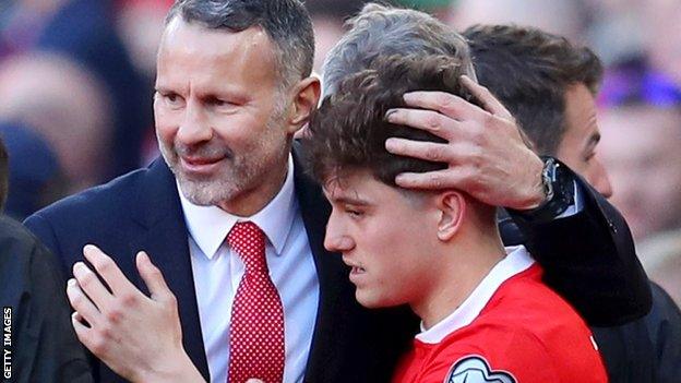 Ryan Giggs with Daniel James