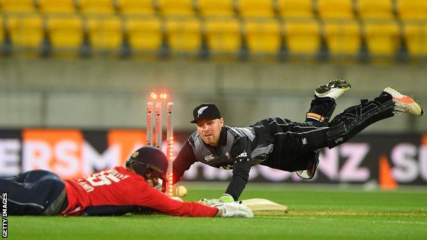 David Willey is run out by Tim Seifert