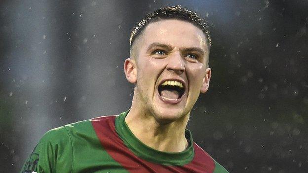 Jim O'Hanlon scored Glentoran's winner at Warrenpoint