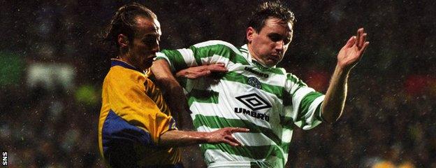 Tom Boyd in European action for Celtic against FC Zurich in 1998