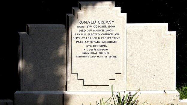 Ronald Creasy's grave