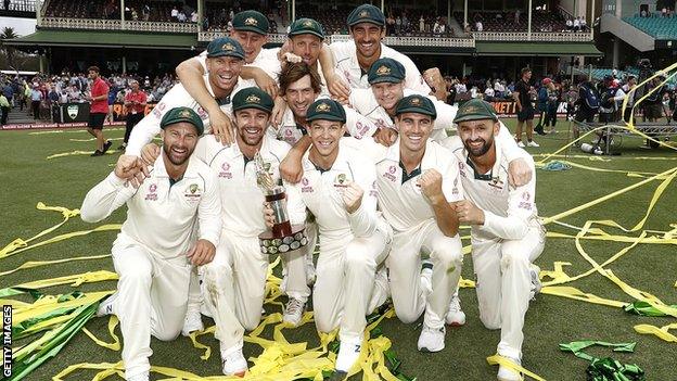 Australia celebrate their victory over New Zealand in Sydney