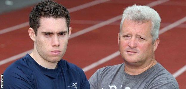 Stephen Maguire (right) used to coach Paralympics star Jason Smyth