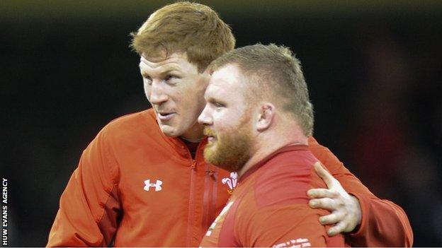 Rhys Patchell and Samson Lee