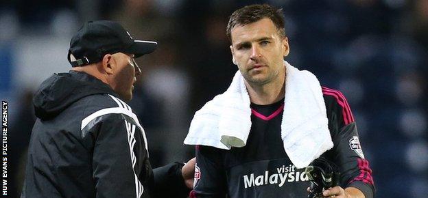 Cardiff boss Russell Slade with goalkeeper David Marshall