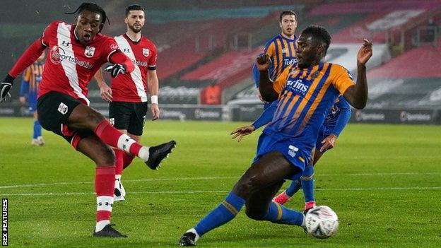 Dan Nlundulu scores for Southampton against Shrewsbury Town