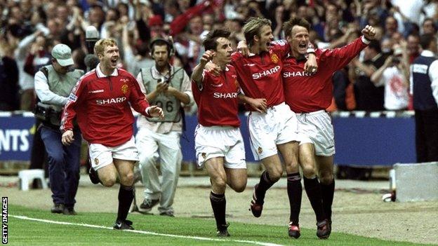 Paul Scholes, Gary Neville, David Beckham and Teddy Sheringham