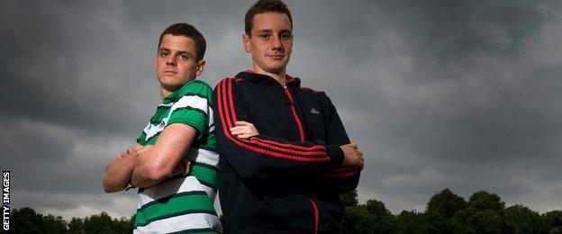 Alistair and Jonny Brownlee pose ahead of the ITU World Series in 2011