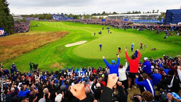 Ryder Cup crowd