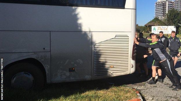 Newcastle Falcons director of rugby Dean Richards pushing a coach