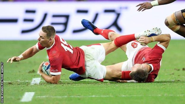 Liam Williams and Dan Biggar