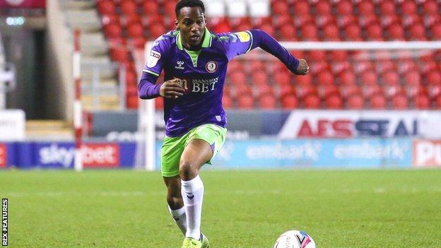 Opi Edwards playing for Bristol City