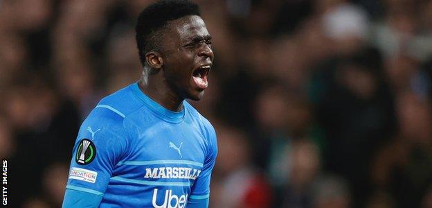 Bamba Dieng in action for Marseille