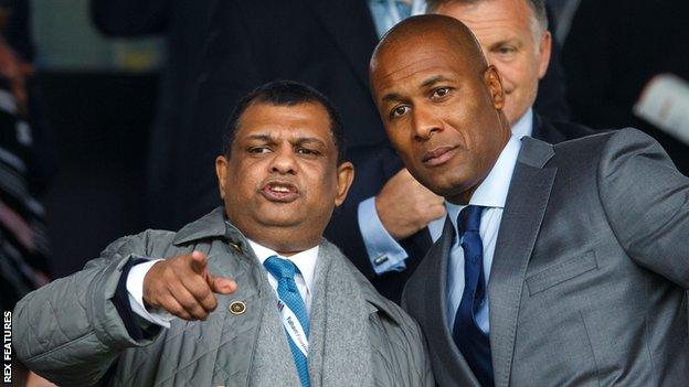 Tony Fernandes and Les Ferdinand