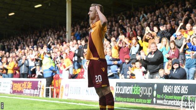 Louis Moult scored a first-half penalty for Motherwell