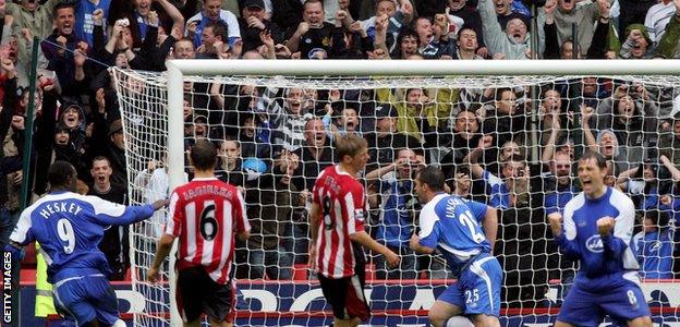 Sheffield United are relegated from the Premier League in 2007