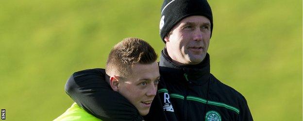 Celtic's Callum McGregor and Ronny Deila during training