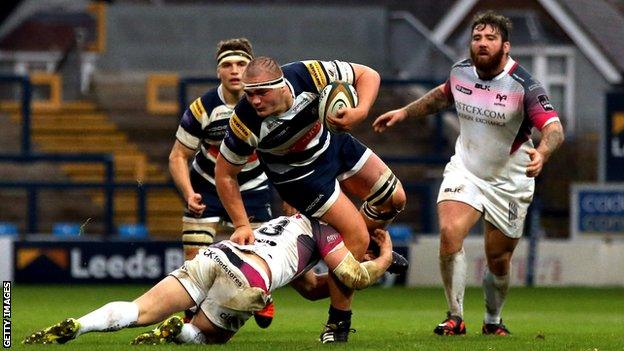 Charlie Capps playing for Yorkshire Carnegie