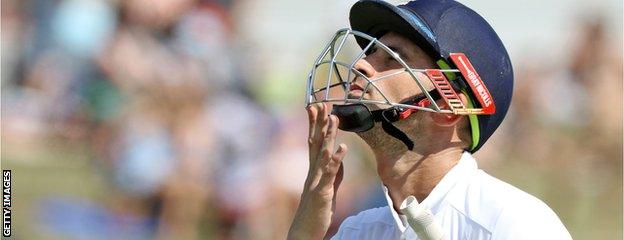 Alex Hales walks off after being dismissed