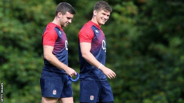 Owen Farrell (r)