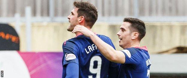 Hearts' Kyle Lafferty and Jamie Walker celebrate