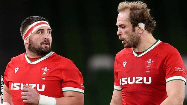 Wyn Jones (L) and Alun Wyn Jones