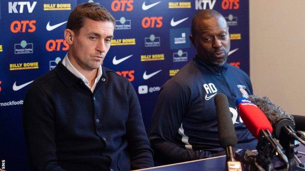 Kilmarnock's James Fowler with former manager Alex Dyer