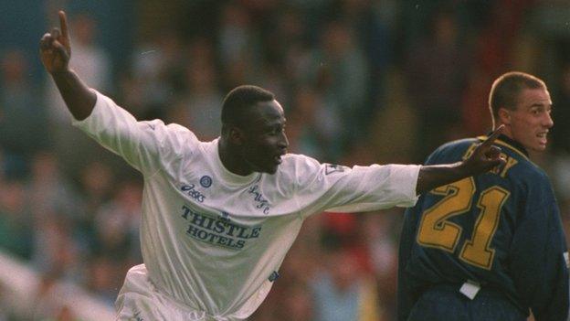 Tony Yeboah of Ghana and Leeds United