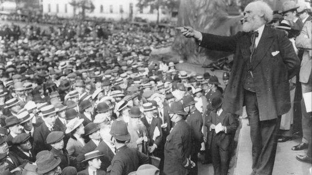 Roedd buddugoliaeth Keir Hardie yn etholaeth Merthyr Tudful yn 1900 yn drobwynt i'r Blaid Lafur yng Nghymru