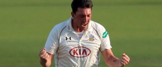 Surrey fast bowler Mark Footitt completed a five-wicket haul for the third Championship match running