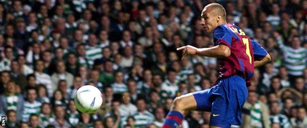 Henrik Larsson chips in Barcelona's third goal against his former club