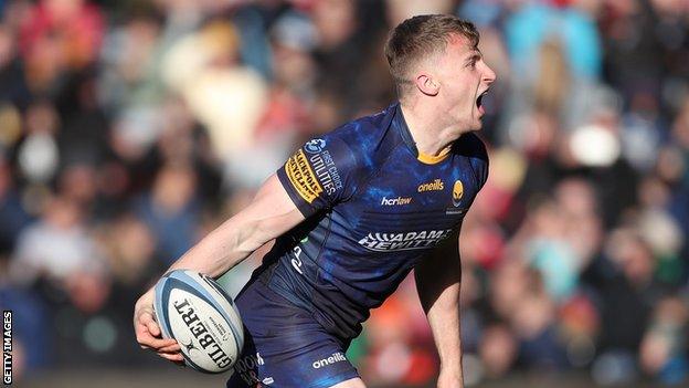 Alex Hearle scored seven tries for Worcester, who signed him in 2016