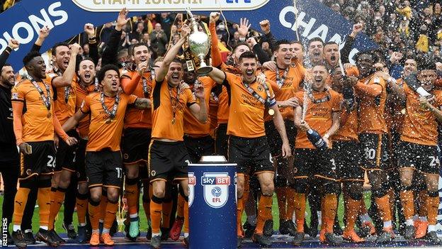 Wolves lift the Championship trophy