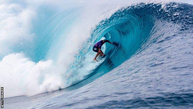 The Teahupo'o wave