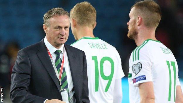 NI manager Michael O'Neill is in talks with the Irish FA about a contract extension