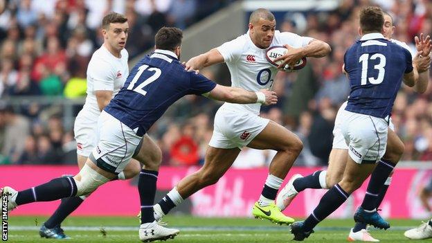 Jonathan Joseph cuts between Alex Dunbar and Huw Jones to score England's first try