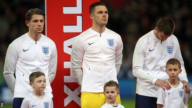 England players and Simon Thomas'' son Ethan