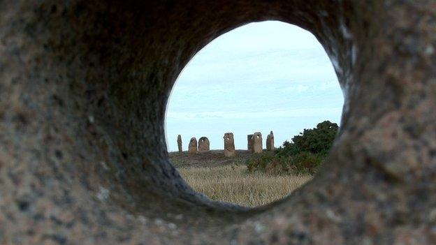 Sark Henge