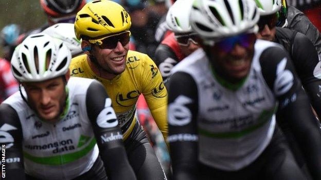 Mark Cavendish in the yellow jersey